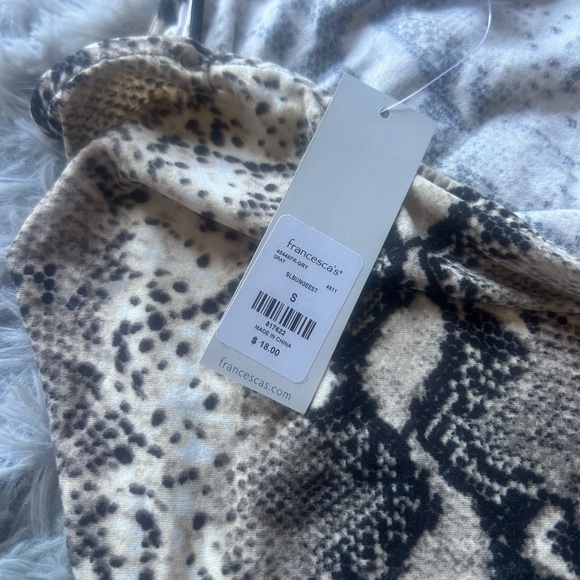 Francesca’s Tank - Picture 2 of 3